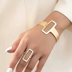 Stylish And Minimalist Open Bangle Ring Set